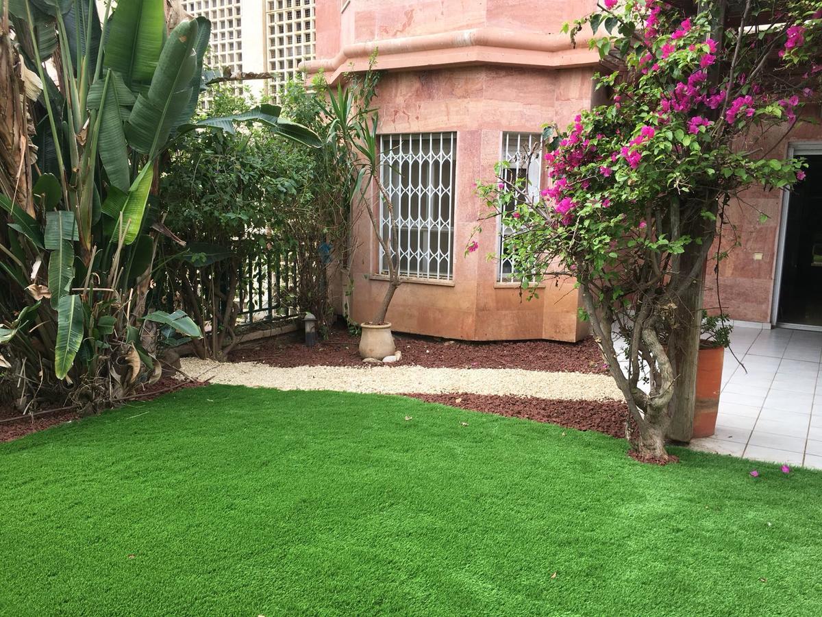 الشقق الفندقية Rechovotفي  Pool & Garden المظهر الخارجي الصورة